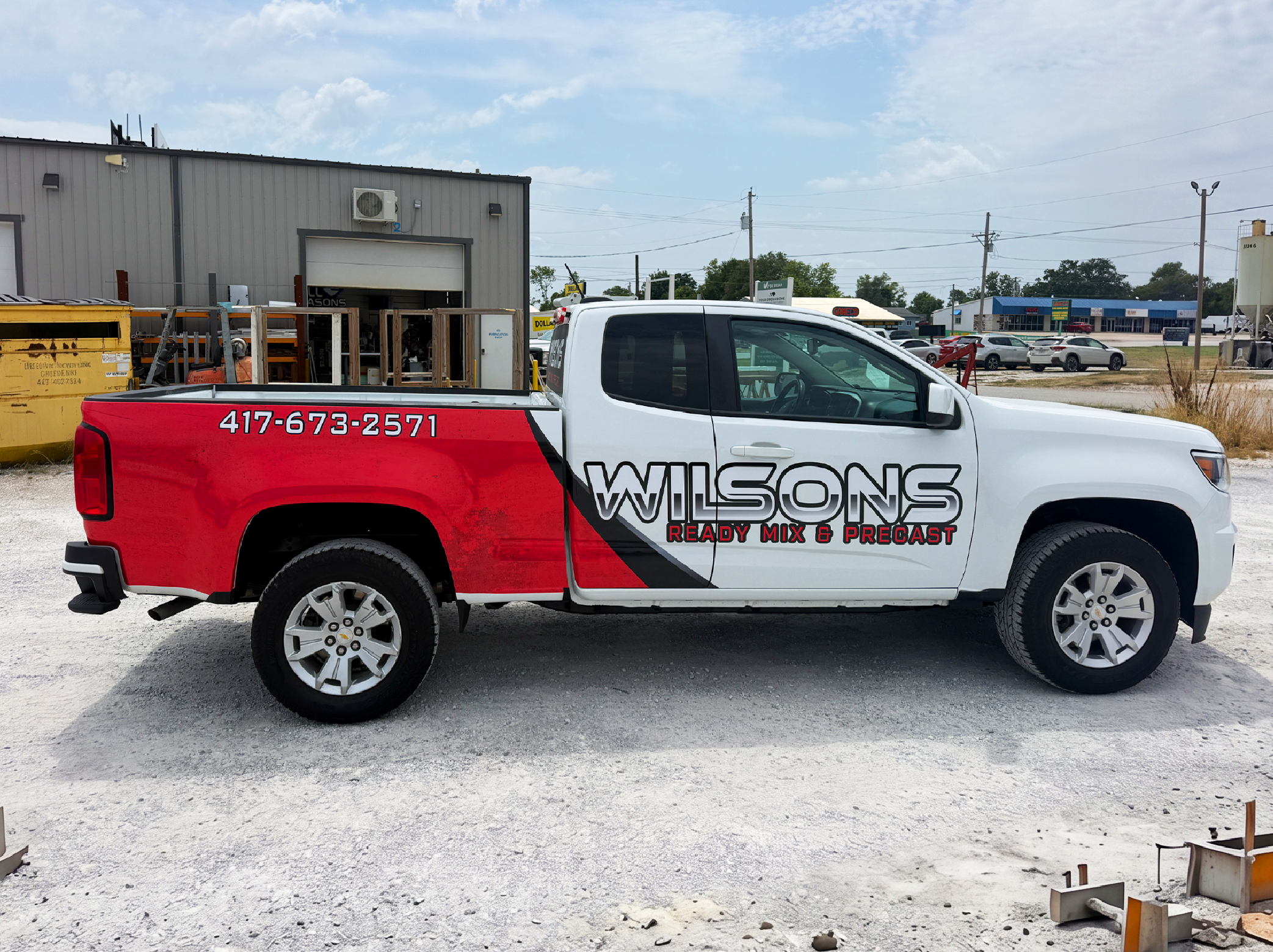 Vehicle wraps and graphics